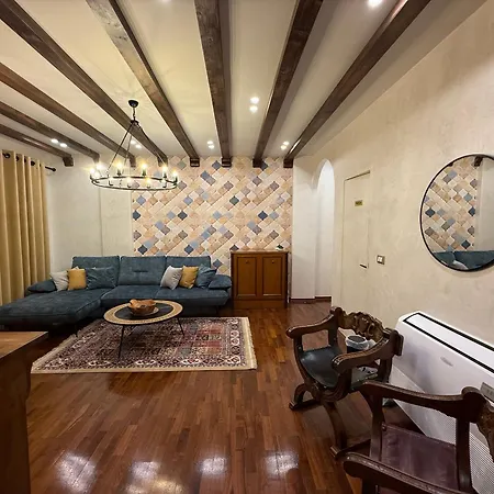 Mikpritja Apartment Korce